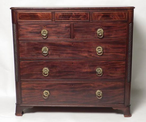 201308261150160. english-mahogany-chest-full [1]