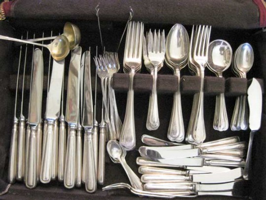 201311091858480. birks_flatware-full [1]