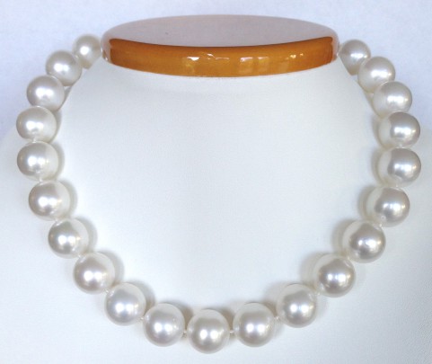 Fine White South Sea Pearl Necklace