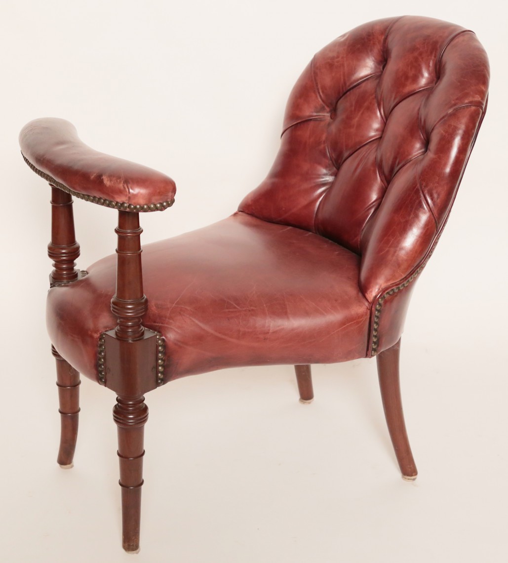 Antique Chair Voyeuse Tufted Leather Chair, circa 1800