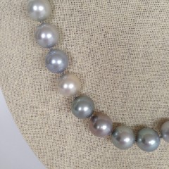 Fine Tahitian South Sea Pearls Necklace