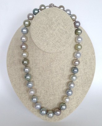 Tahitian South Sea Pearl Necklace