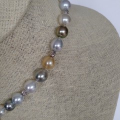 South Sea Pearls Lariat Necklace, 18k White Gold and Diamonds Clasp