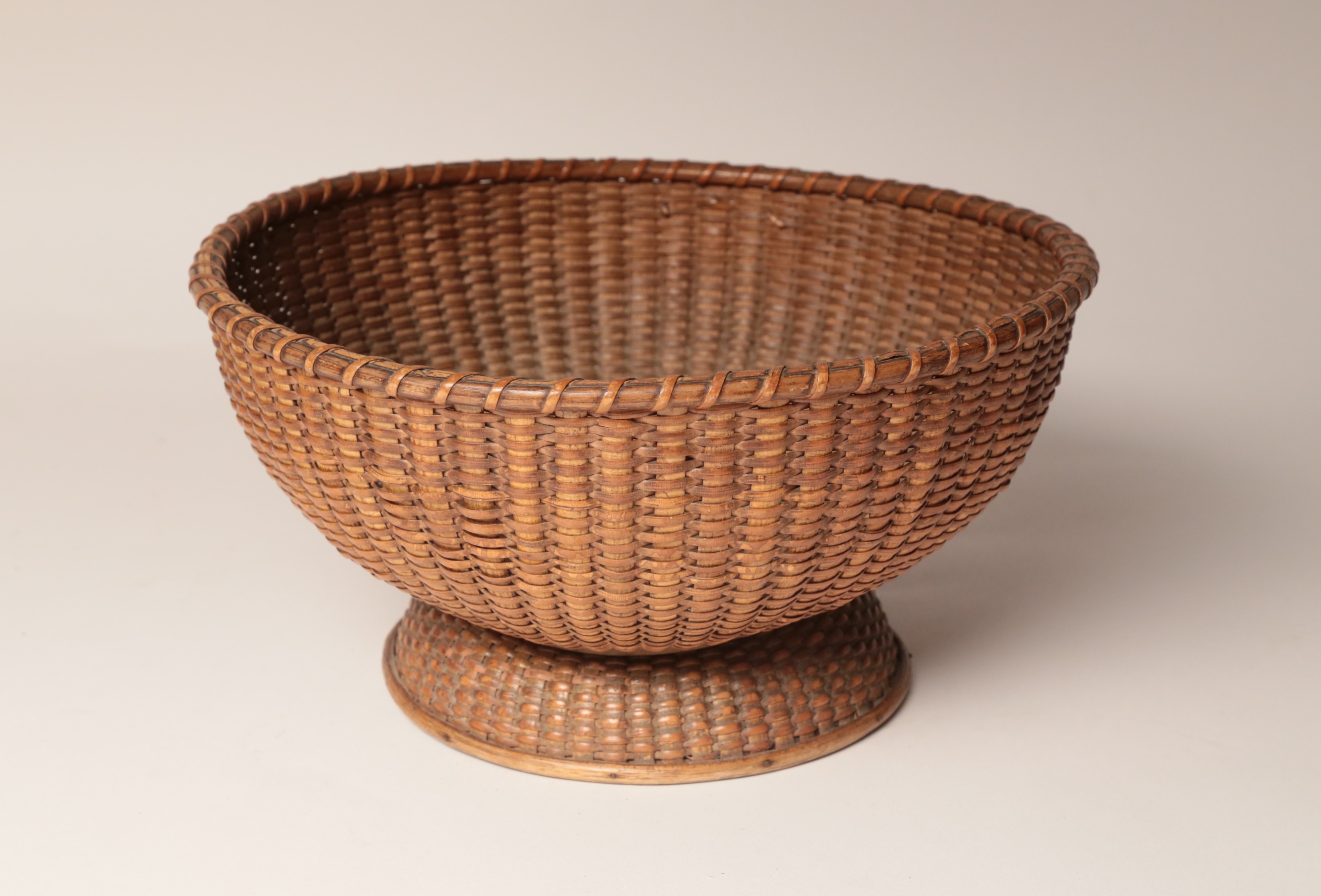 Nantucket Basket Rare Nantucket Compote Basket, Attributed to Capt