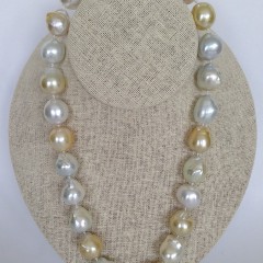 Fine Baroque South Sea Pearls Necklace