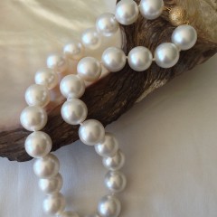 Fine South Seas Pearl Necklace