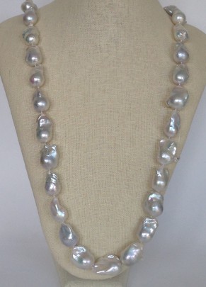 Baroque White Fresh Water Pearl Necklace