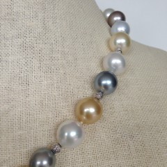 Fine Multicolor South Sea Pearl Lariat Necklace