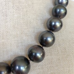 Black Tahitian South Sea Pearl Necklace