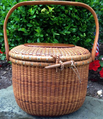 Jose Formoso Reyes Nantucket Friendship Basket