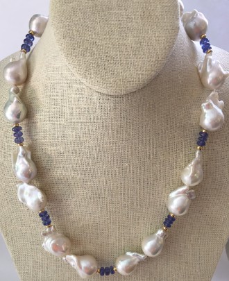 15mm-26mm White Fresh Water Baroque Pearl & Tanzanite Necklace