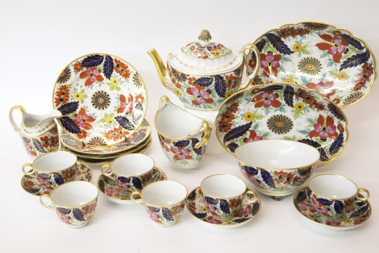 19th Century Hand Decorated Worcester Partial Dessert Service