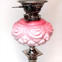Silver Plated Corinthian Column Kerosene Lamp with Pink Puffy Glass Shade, 19th Century