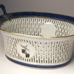 Chinese Export Porcelain Chestnut Basket