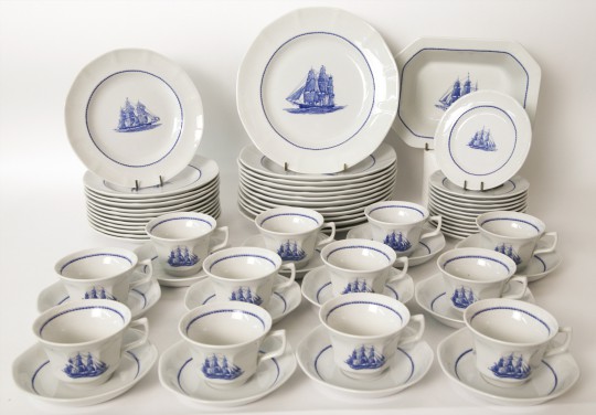 Wedgwood "American Clipper" Pattern Dinner Service