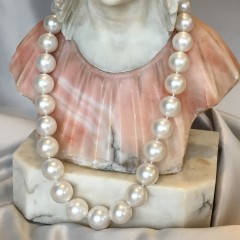 Fine White South Sea Pearl Necklace