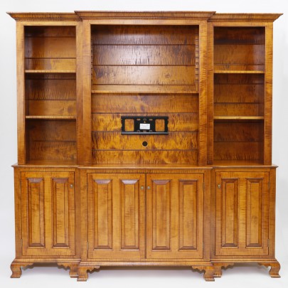 Tiger Maple Chippendale Style Open Hutch Bookcase