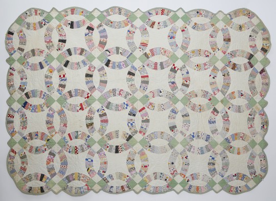 Vintage Double Wedding Ring Patchwork Quilt