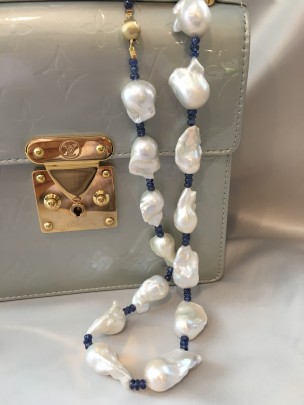 15mm – 20mm White Baroque Fresh Water Pearl and Sapphire Bead Necklace