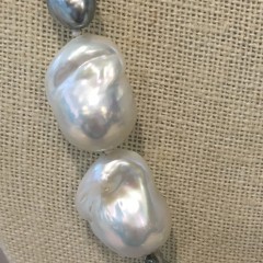 15mm – 17mm White Baroque and Gray Keshi Pearl Necklace