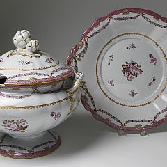 Chinese Export Famille Rose Tureen and Cover on Stand