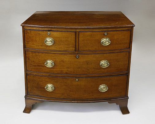 George III Mahogany Bowfront Chest of Drawers