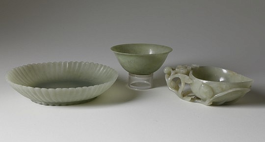 Qing Dynasty Chrysanthemum Jade Dish, Bowl and Coupe