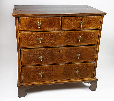 Chest of Drawers