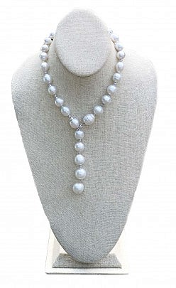 Baroque Lariat