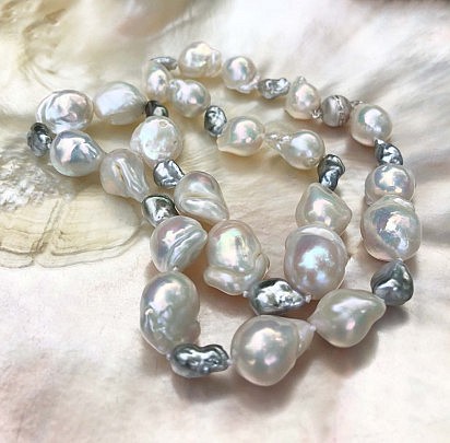 PEarl Necklace