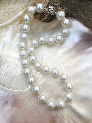 South Sea White Pearl