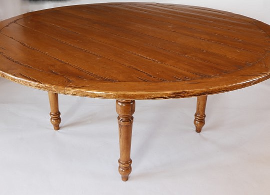 Round Pine Dining Table