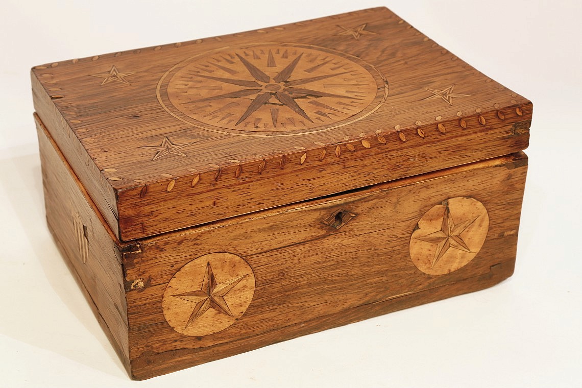 Inlaid Wood Box - 19th Century Compass Rose and Federal Shield Inlaid ...