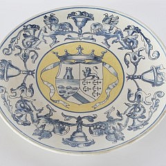 185-4600_Spanish_Armorial_Platter_MG_0584