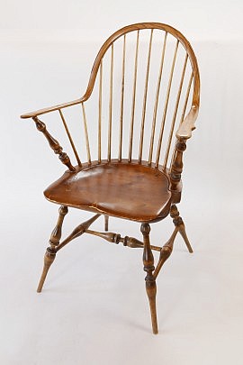 Pair of L.E. Partridge Bowback Windsor Armchairs