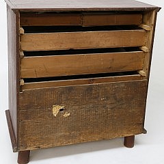 New England William and Mary Chest of Drawers