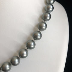 10.2mm – 14mm Tahitian South Sea Gray Pearl Necklace