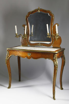 1-4786 Louis XV Vanity Table AA_MG_6522