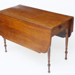 2112-955 Cherry Drop Leaf Table A_MG_3005