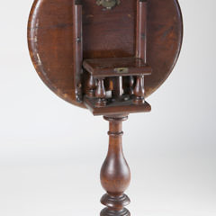 Chippendale Mahogany Tip and Turn Top Candle Stand, Philadelphia, mid 18th Century