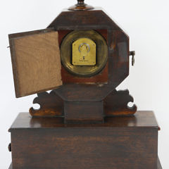 Robert Jobe – London – Rosewood Mantel Clock, 19th Century