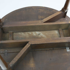 American Queen Anne Walnut Drop Leaf Table, circa 1760