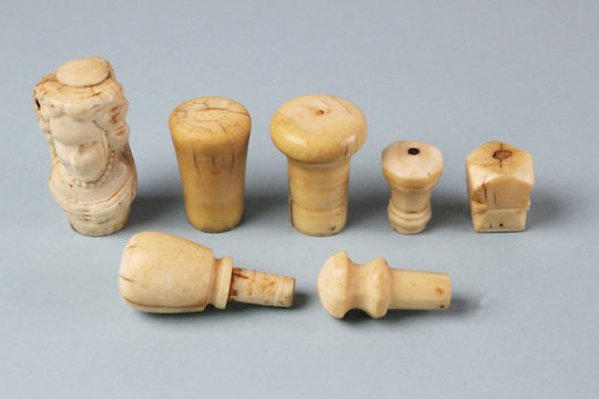 130-4817 Whale Ivory Knobs IMG_7527