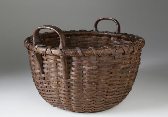 2302-955 Early Nantucket Two Handle Basket A_MG_7635