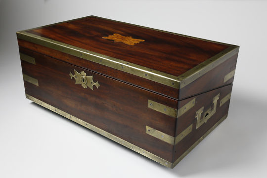 41096 Regency Mahogany Traveling Desk Box A_MG_7624