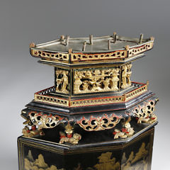 Chinese Gilt Decorated Red and Black Lacquer Portable Altar Stand