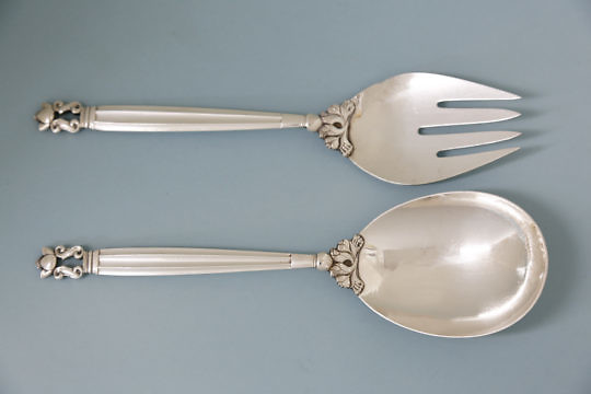 41345 Pair Georg Jensen Salad Servers A_MG_8202