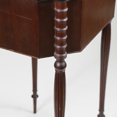 Fine Massachusetts Federal Mahogany Two Drawer Work Stand, circa 1820