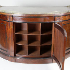 Gillow & Co. of London Ebonized Figured Mahogany Kidney Shaped Kneehole Desk, 19th Century