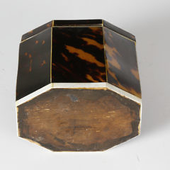 George III Tortoiseshell Single Compartment Tea Caddy, 18th Century